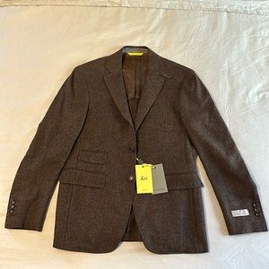 Canali Men’s brown wool blazer. New with tags.